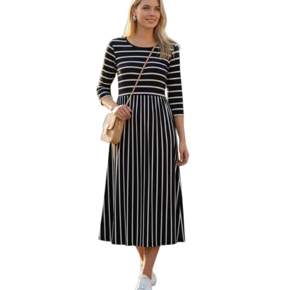 BLACK & WHITE STRIPE MIDI DRESS SZ.S/M EUC.
